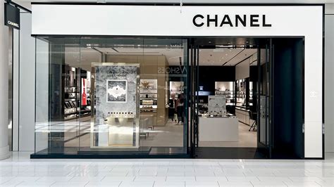 chanel stores online.